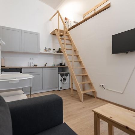 Klein, Aber Fein In Zentraler Ruhelage Apartment Viena Exterior foto